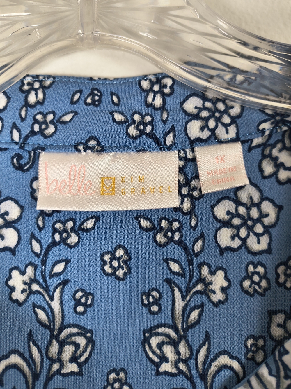 Belle By Kim Gravel Tunic Women's 1X Blue White Floral V-Neck Blouse Long Sleeve - Picture 9 of 11